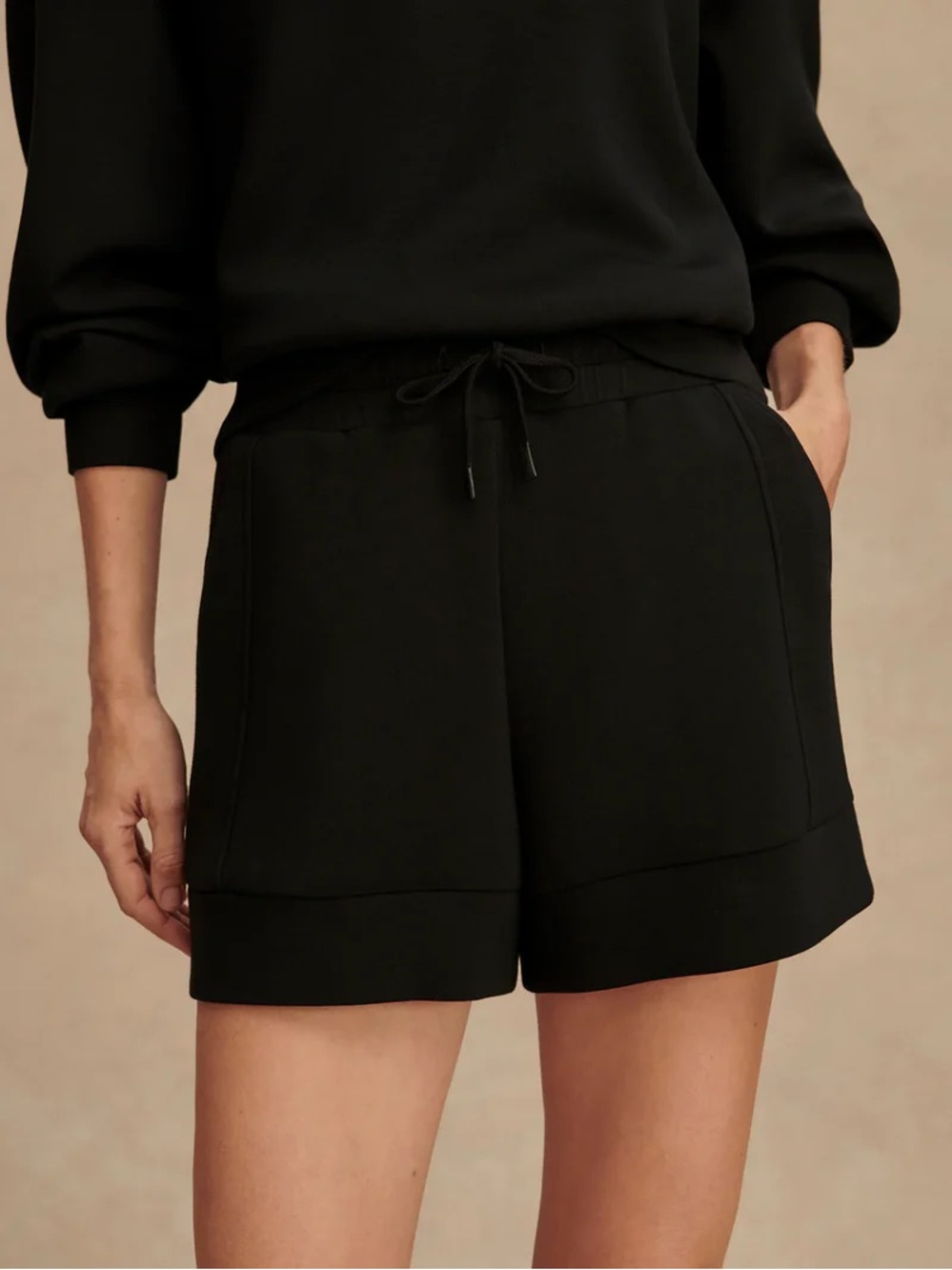 NWT VARLEY Atrium High-Rise Short 4.5"
